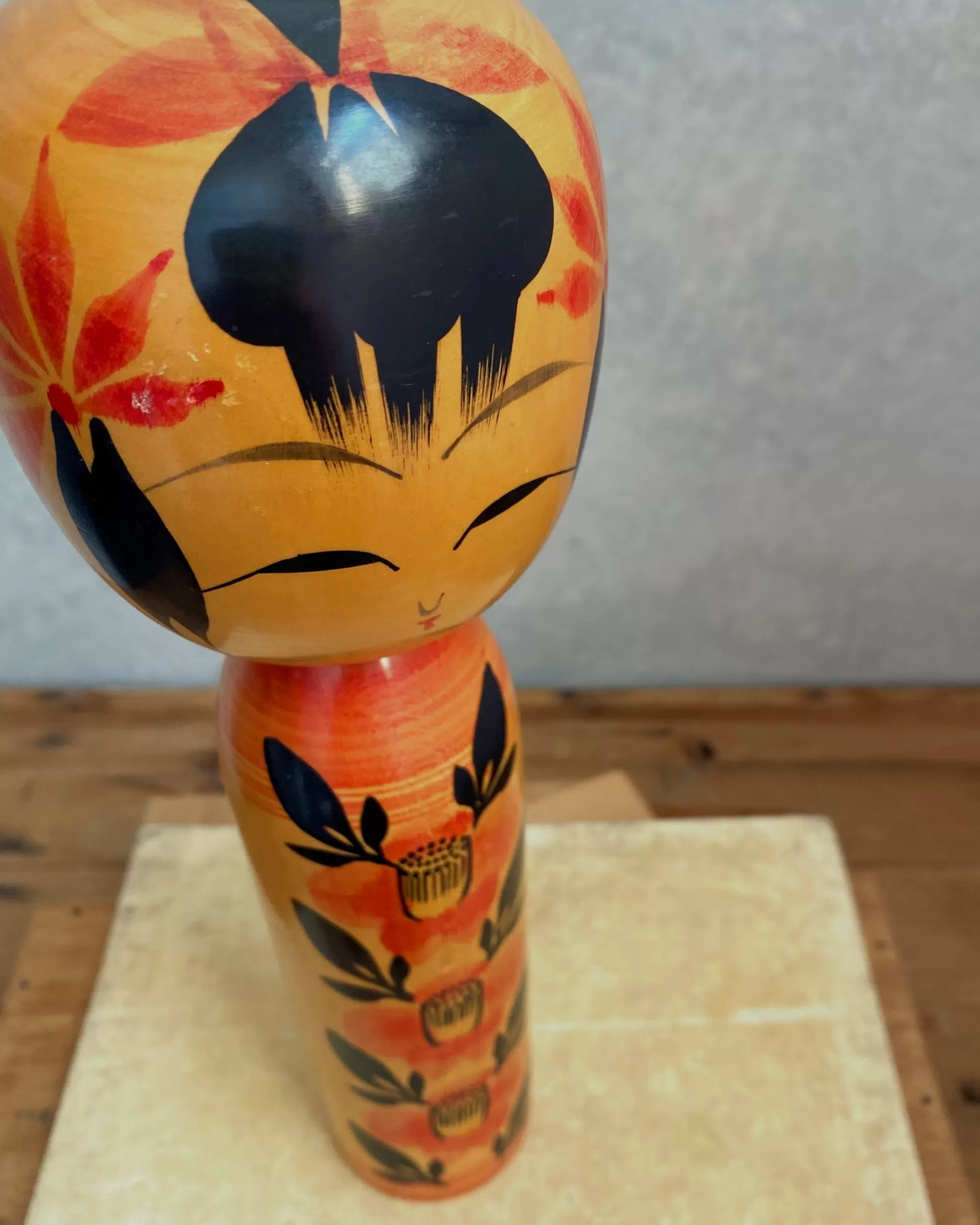 the maker Kokeshi Japonais Vintage Hot