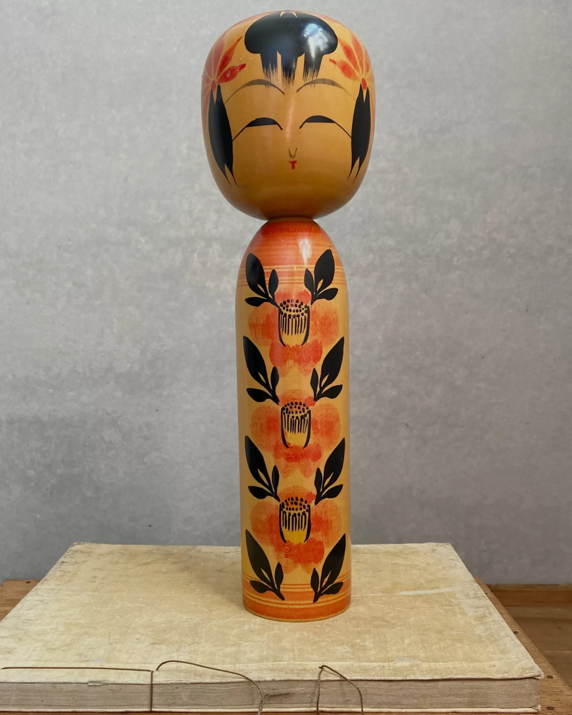 the maker Kokeshi Japonais Vintage Hot