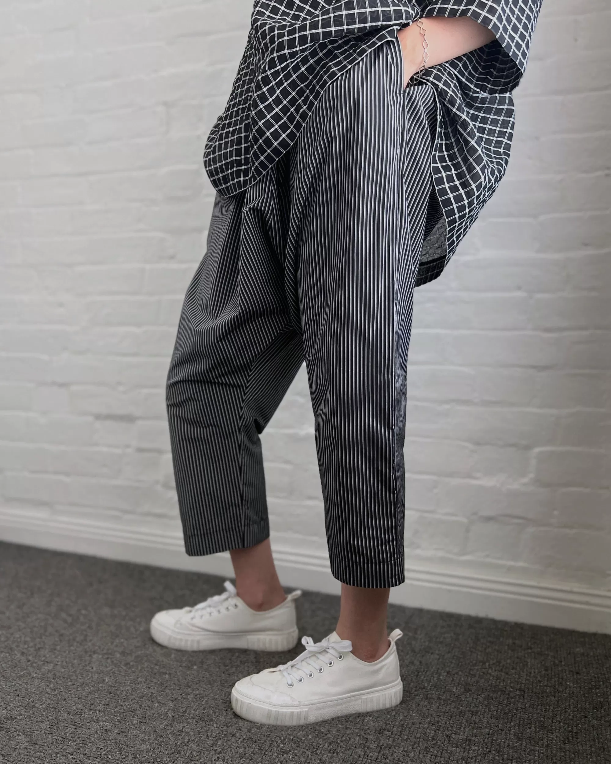 LJ struthers : Pantalon En Coton Raye Fashion