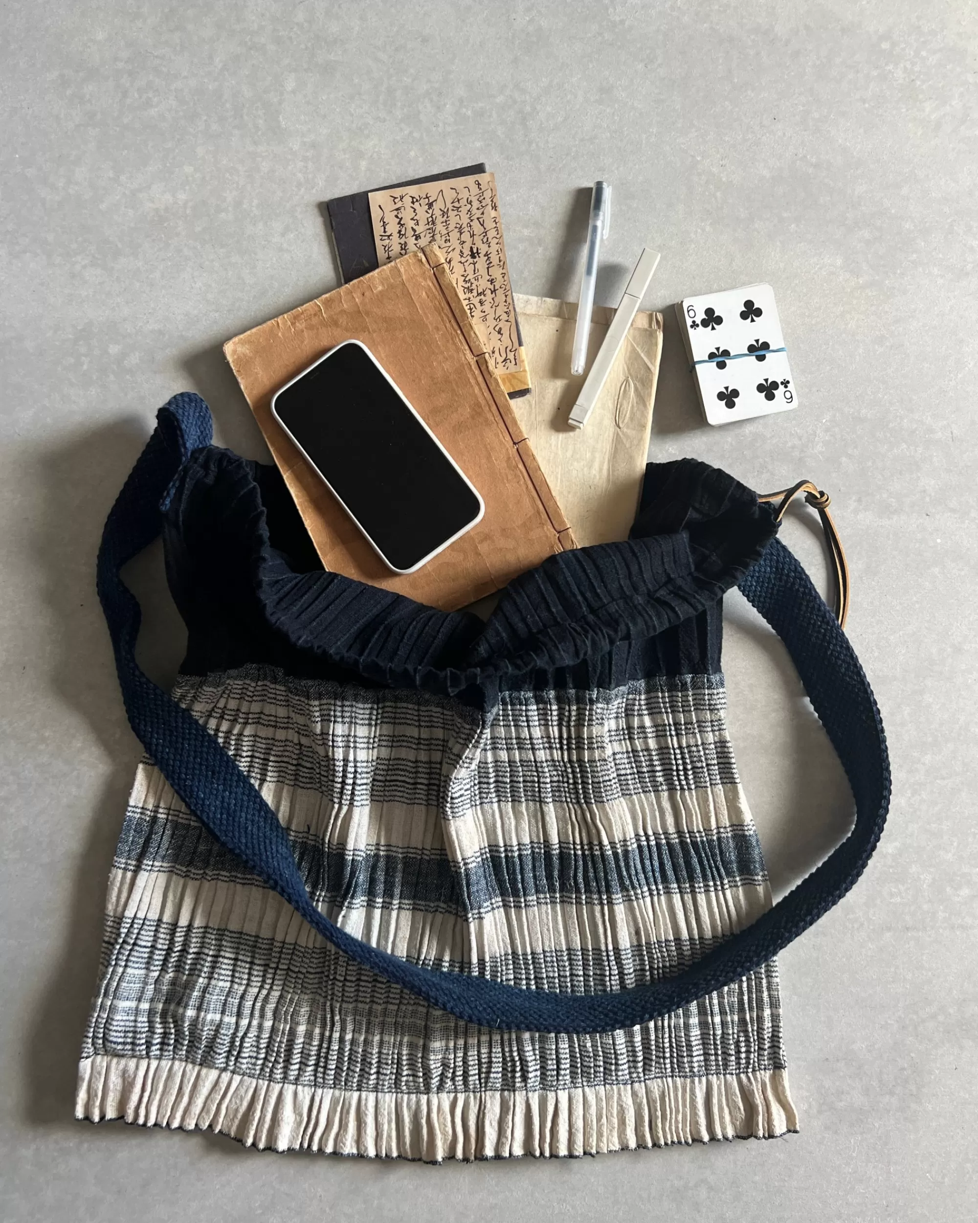 the maker M' For : Sac Heritage Clearance