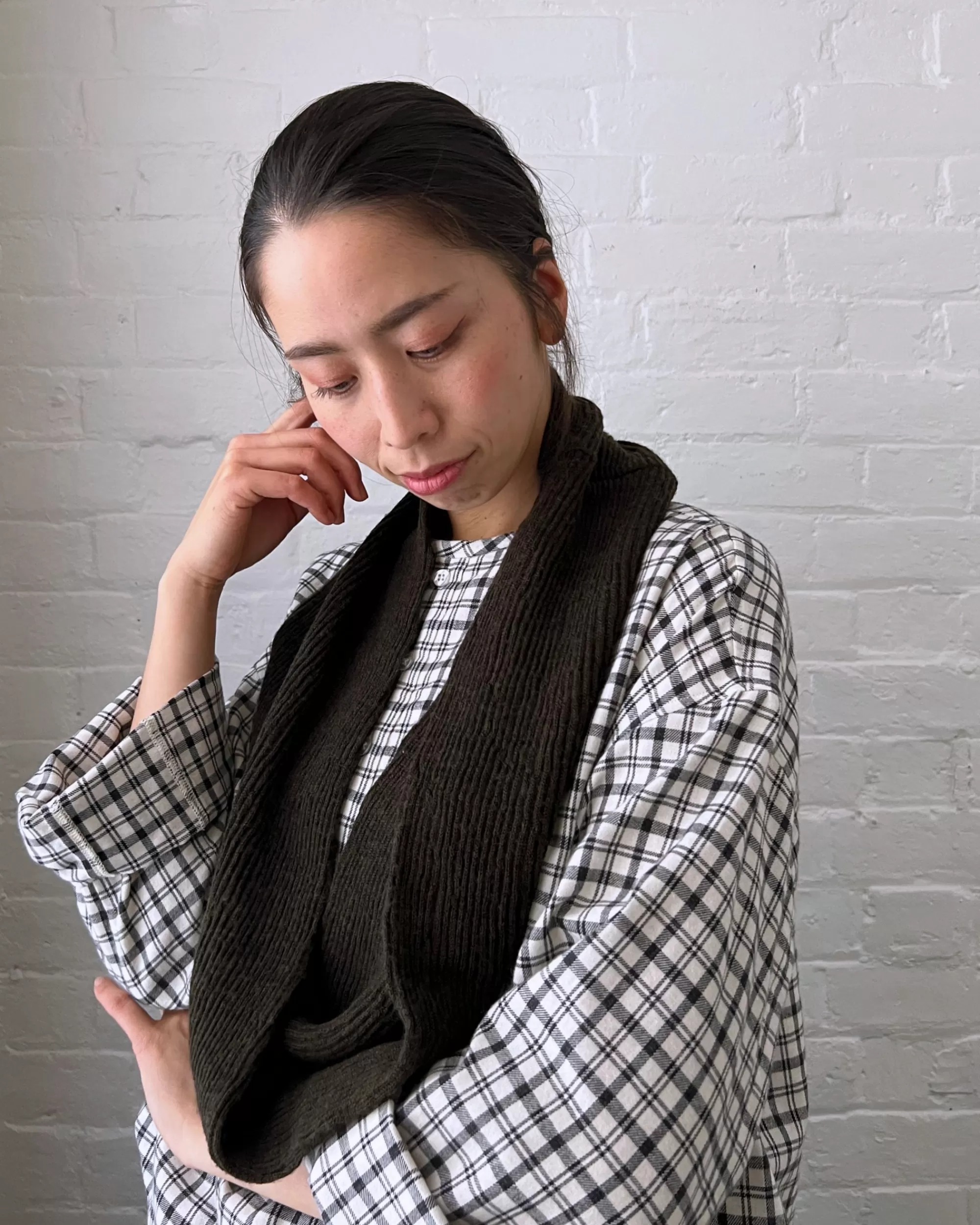 nishiguchi kutsushita Memeri : Echarpe A Boucle En Laine Merinos En Clou De Girofle Clearance